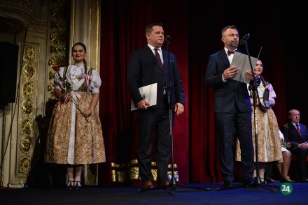 Laur Srebrnej Cieszynianki dla Bronisława Cieślara/fot. Małgorzata Krawczyk